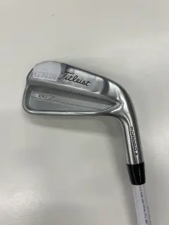 T100 Rauta-5 Teräs, Oikea, Stiff, True Temper AMT White S300