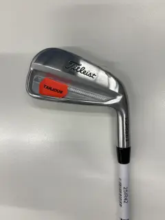 T100 Rauta-5 Teräs, Oikea, Stiff, True Temper AMT White S300