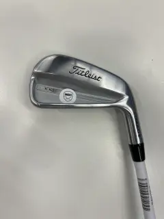 T100 Rauta-4 Teräs, Oikea, Stiff, True Temper AMT White S300